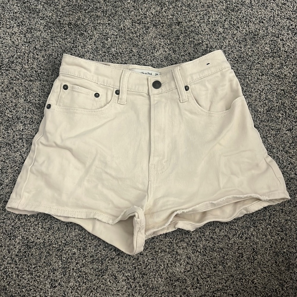 Abercrombie Mom Short High Rise Curve Love 24 / 00
